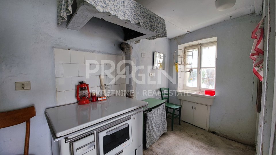 House, 150 m2, For Sale, Buzet