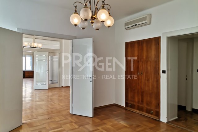 Wohnung, 178 m2, Vermietung, Zagreb - Donji Grad