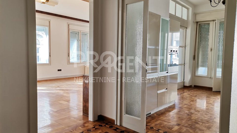 Appartamento, 178 m2, Affitto, Zagreb - Donji Grad