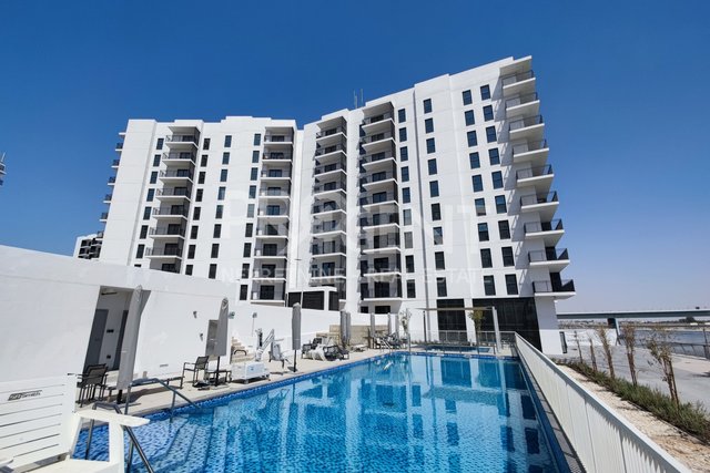 Apartment, 64 m2, For Sale, Abu Dhabi