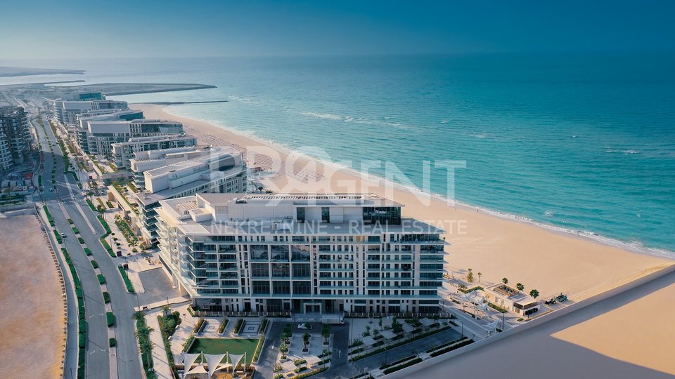 Apartment, 323 m2, For Sale, Abu Dhabi