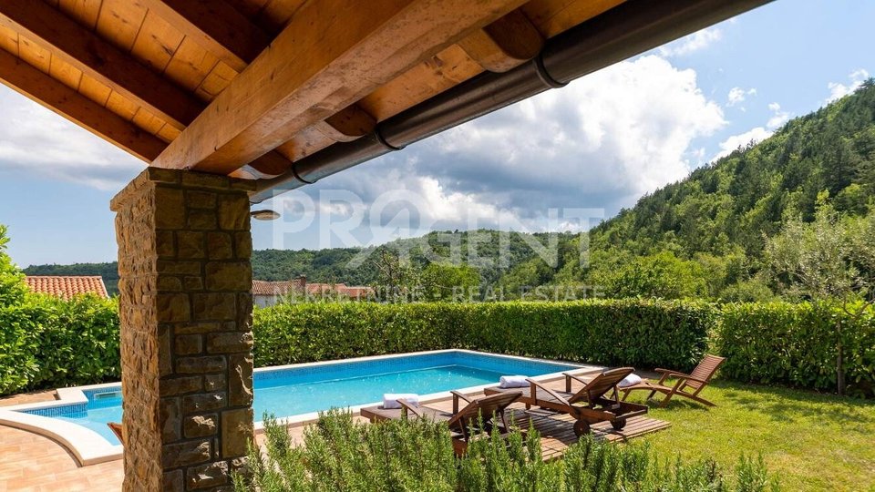 House, 244 m2, For Sale, Buzet - Vrh