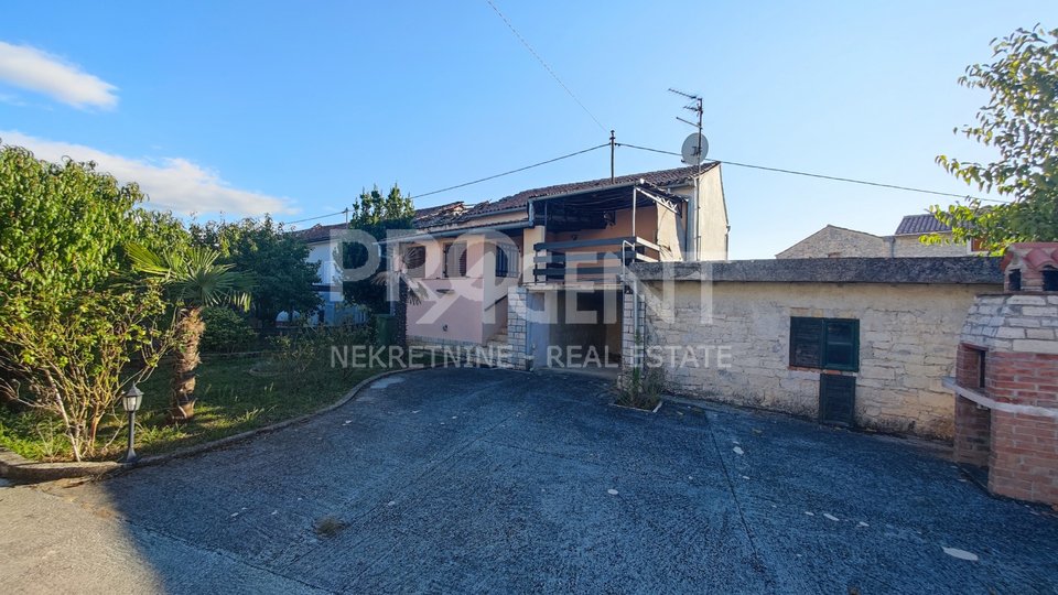 House, 200 m2, For Sale, Sveti Lovreč - Stranići kod Lovreča