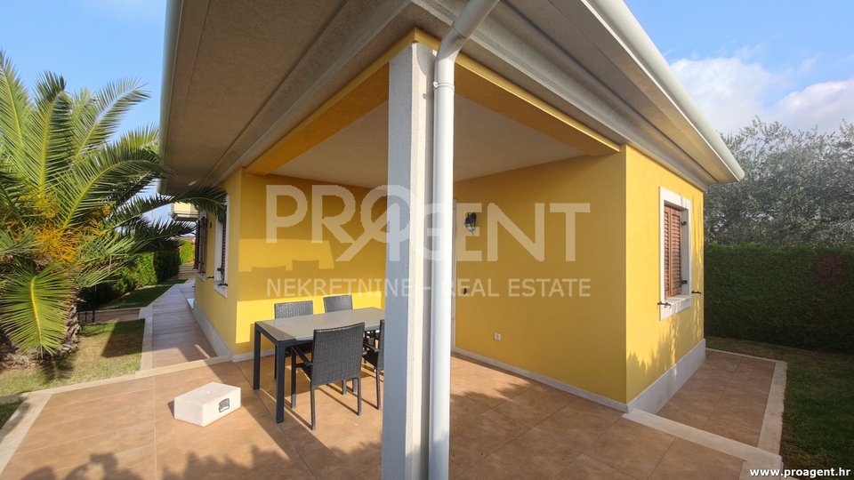 House, 205 m2, For Sale, Fažana