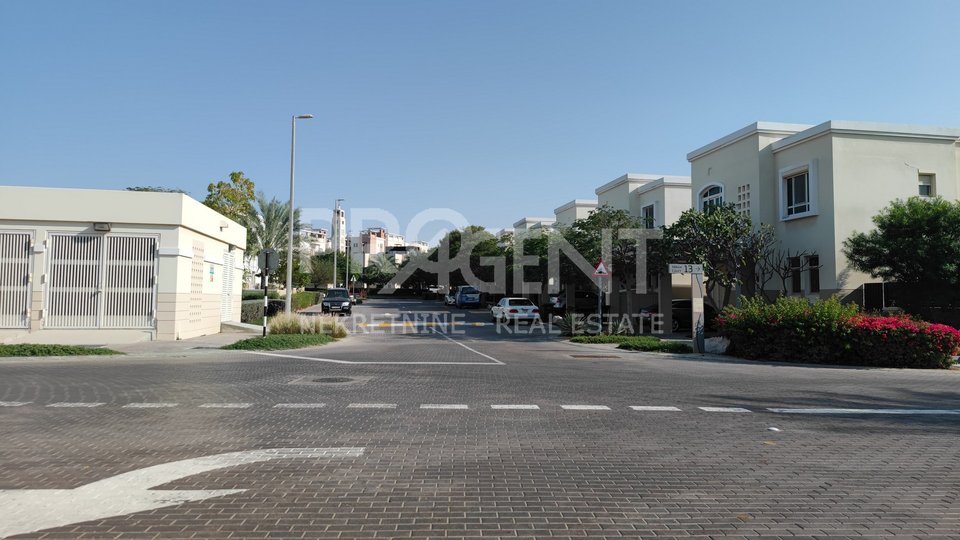 Apartment, 67 m2, For Sale, Abu Dhabi