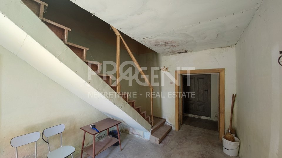 House, 250 m2, For Sale, Buzet