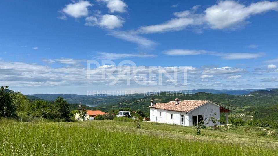 Land, 802 m2, For Sale, Pazin - Grdoselo