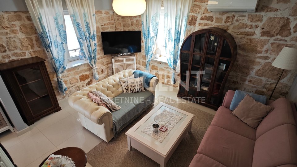ISTRIA, KASTELIR, HOUSE WITH SWIMMING POOL, FOR SALE