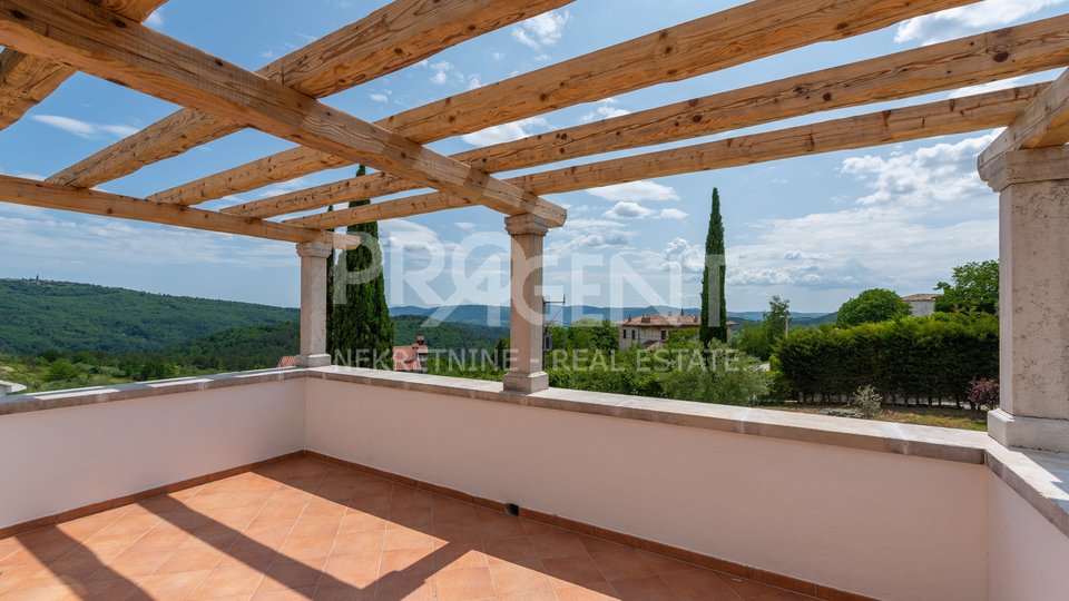 ISTRIA, SOVINJAK, STONE HOUSE WITH SWIMMING POOL FOR SALE