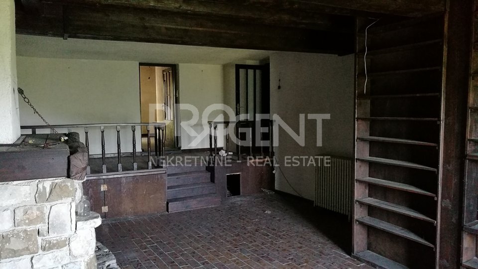House, 278 m2, For Sale, Oprtalj