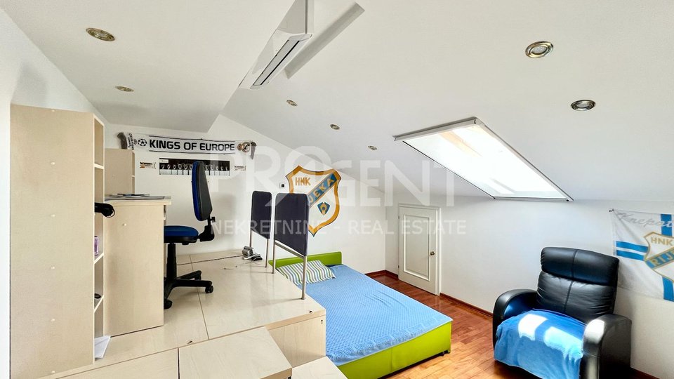 Apartment, 296 m2, For Sale, Kastav