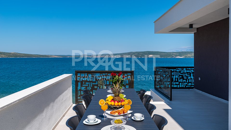 ZADAR, NOVIGRAD, HOUSE WITH POOL, FOR SALE