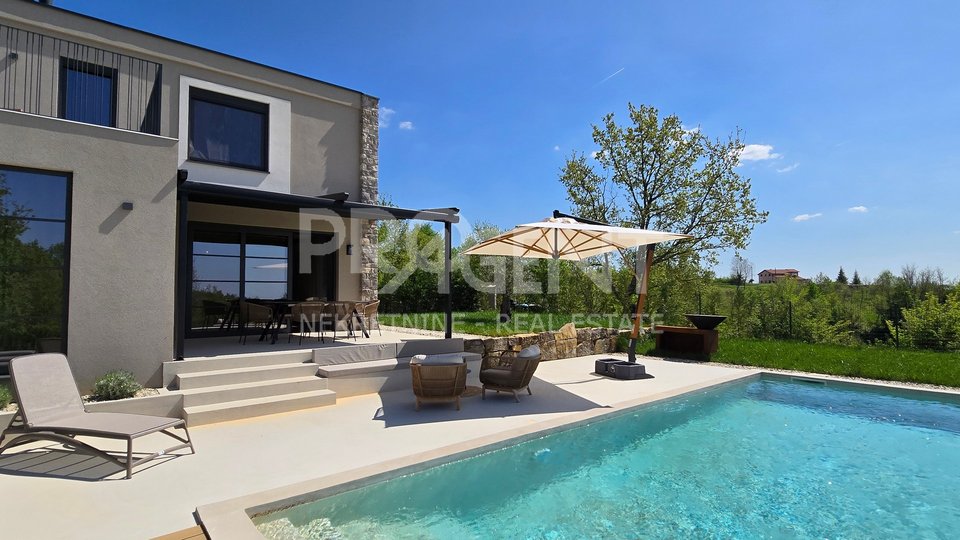 ISTRIA, KAROJBA, HOUSE WITH SWIMMING POOL, FOR SALE