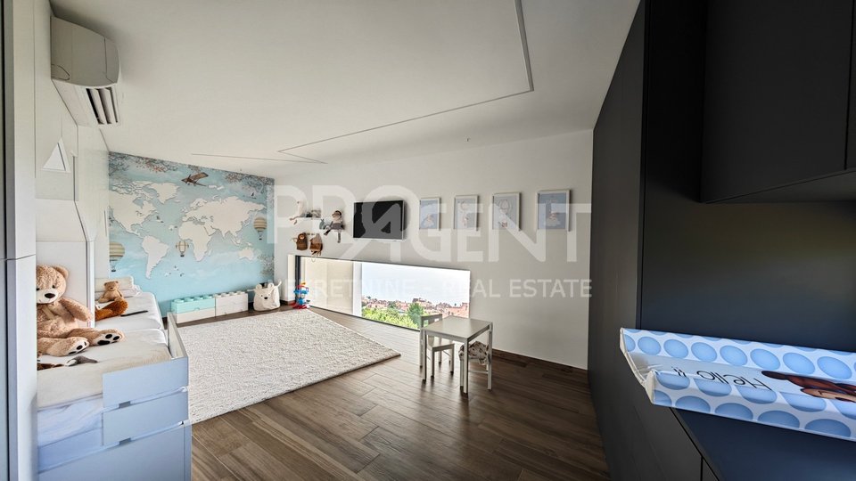 OPATIJA, LUXUSWOHNUNG, PENTHOUSE, ZU VERKAUFEN