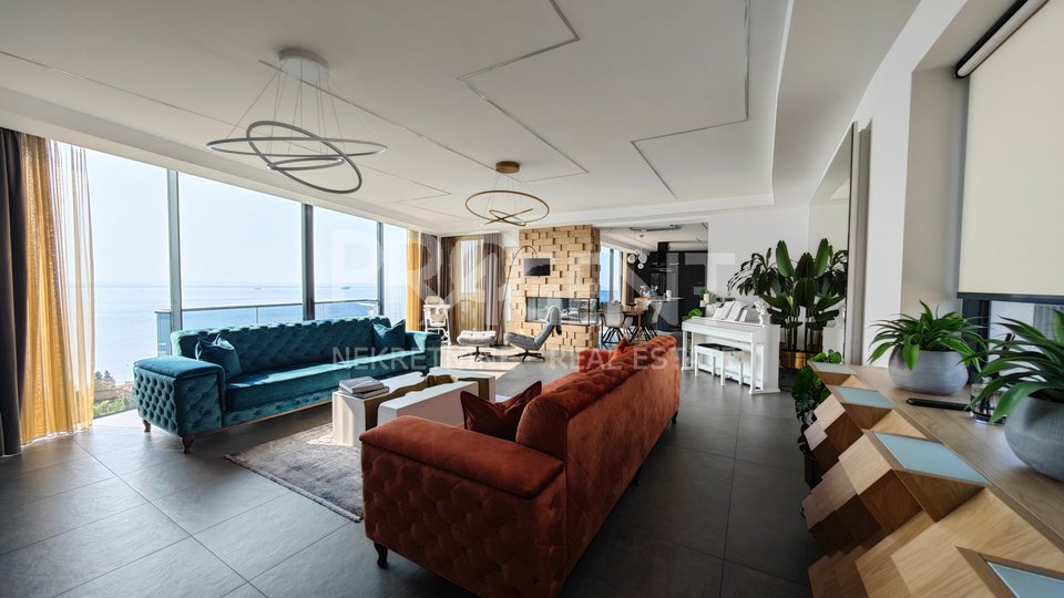 OPATIJA, LUXUSWOHNUNG, PENTHOUSE, ZU VERKAUFEN