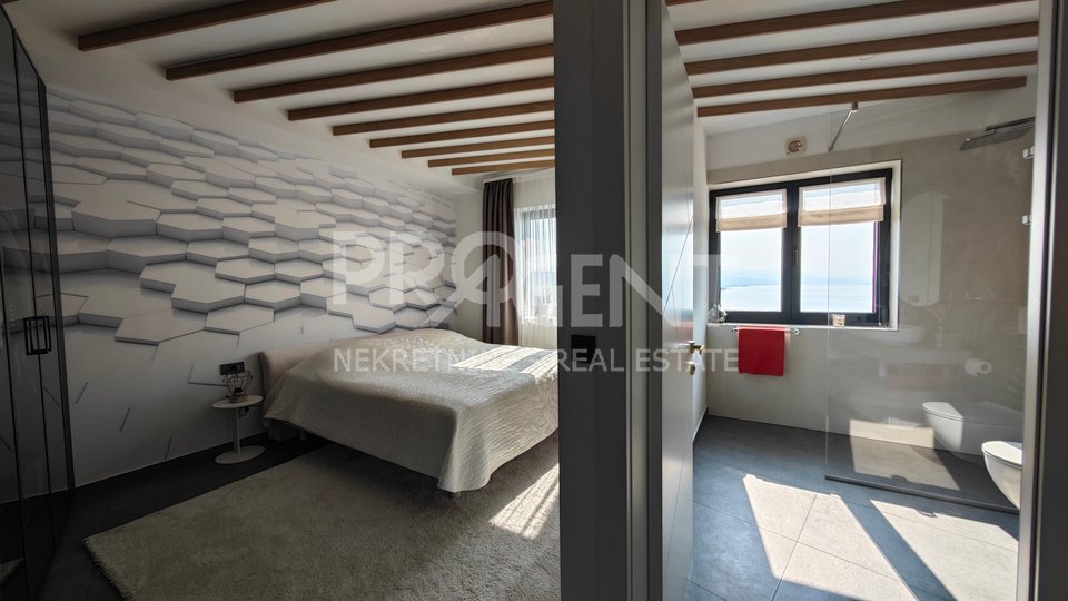 OPATIJA, LUXUSWOHNUNG, PENTHOUSE, ZU VERKAUFEN