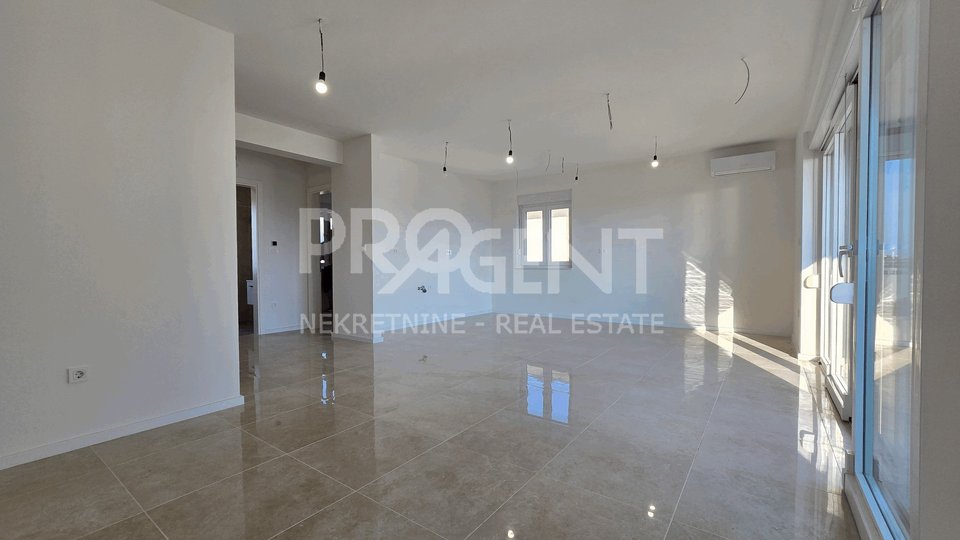 ZADAR, PRIVLAKA, APARTMENT FOR SALE