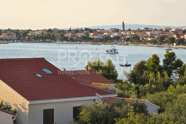 ZADAR, PRIVLAKA, WOHNUNG ZU VERKAUFEN