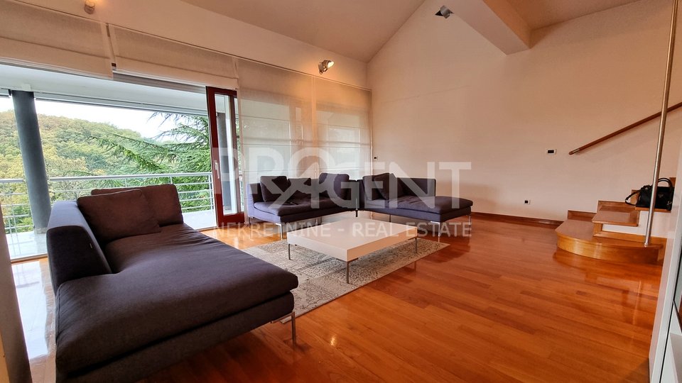 House, 425 m2, For Sale, Zagreb - Pantovčak