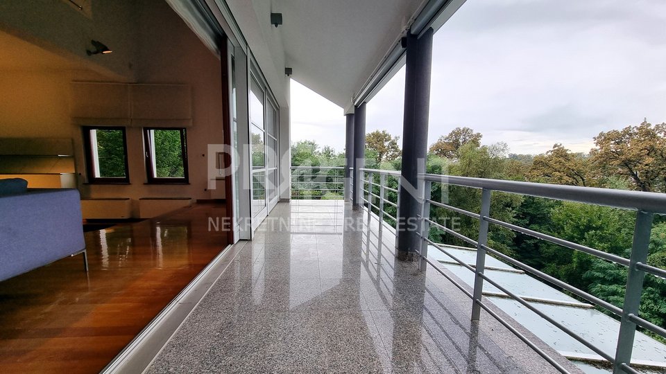 House, 425 m2, For Sale, Zagreb - Pantovčak