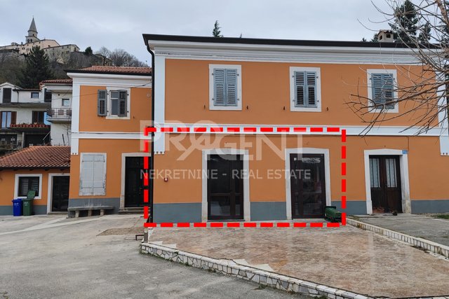 Uffici, 88 m2, Affitto, Buzet