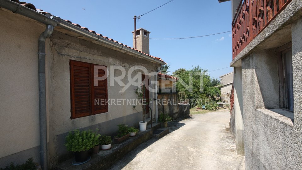 House, 150 m2, For Sale, Buzet - Račice