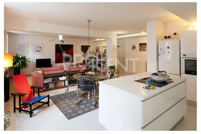 Apartment, 106 m2, For Sale, Poreč