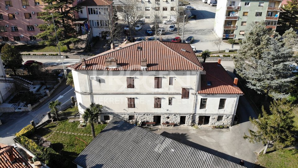 House, 521 m2, For Sale, Buzet