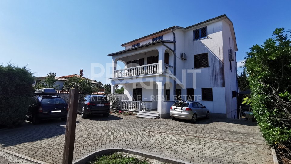 House, 480 m2, For Sale, Umag