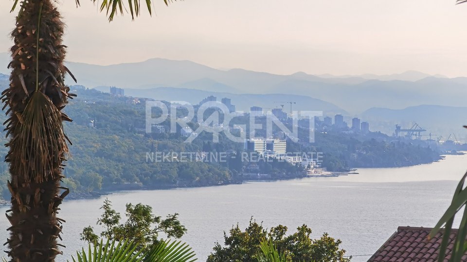 Opatija, Volosko, detached house with sea view