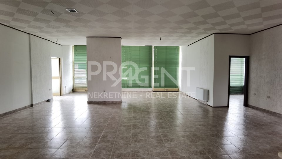 Commercial Property, 325 m2, For Sale, Buzet - Ročko Polje