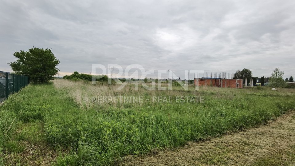 Land, 5619 m2, For Sale, Velika Gorica - Kuče