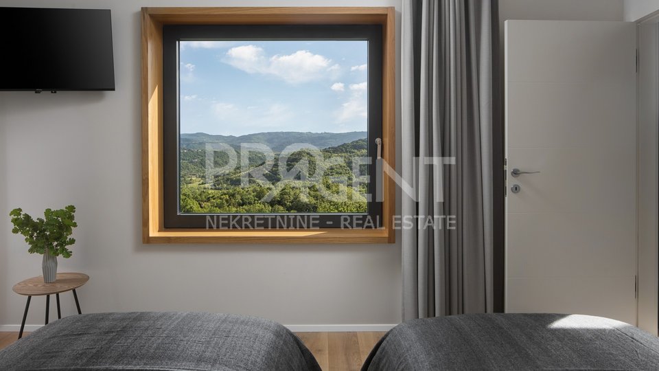 House, 245 m2, For Sale, Buzet - Račice