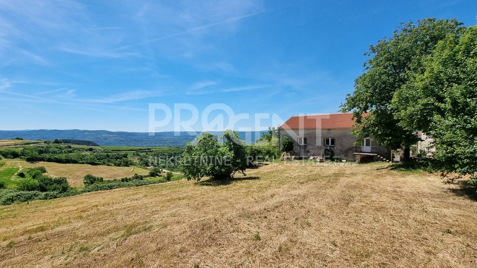 Land, 935 m2, For Sale, Buzet - Vrh