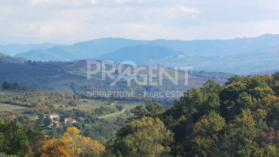 Istria, Grožnjan, building land with building permit