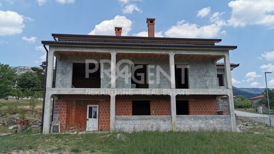 House, 400 m2, For Sale, Buzet
